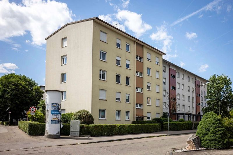 Gepflegte 4-Zimmer-Wohnung HEIMSPIEL am Grüttpark: mit Balkon, Garage & Top-Anbindung